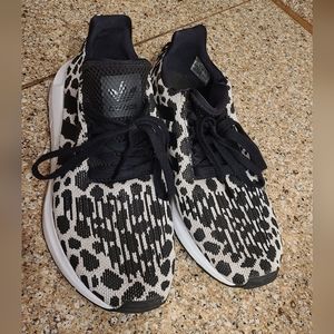 Adidas original women's swift run shoe